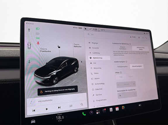 Tesla Model Y 22 of 30