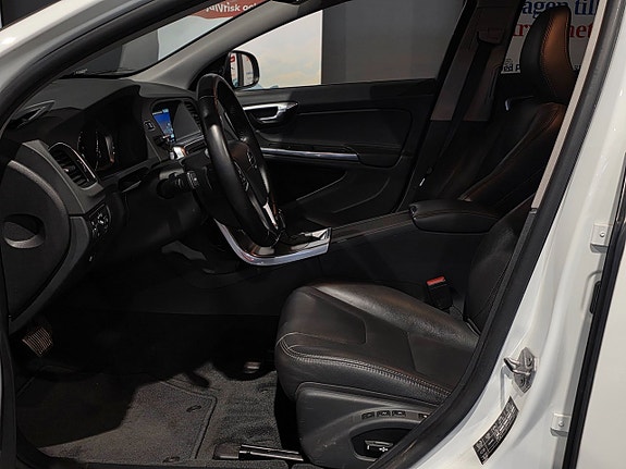 Volvo V60 17 of 20