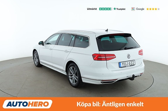 Volkswagen Passat 3 of 30