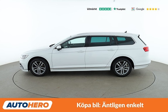 Volkswagen Passat 2 of 30