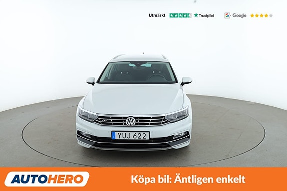 Volkswagen Passat 9 of 30