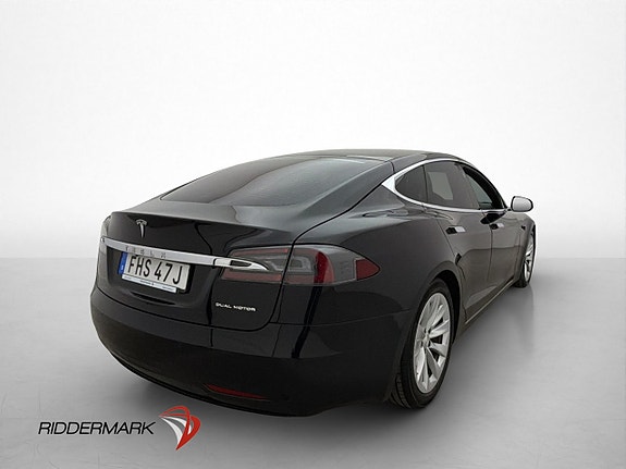 Tesla Model S 8 of 30