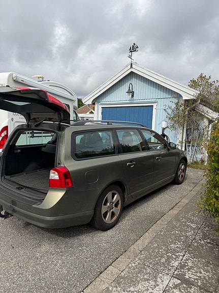 Volvo V70 5 of 9