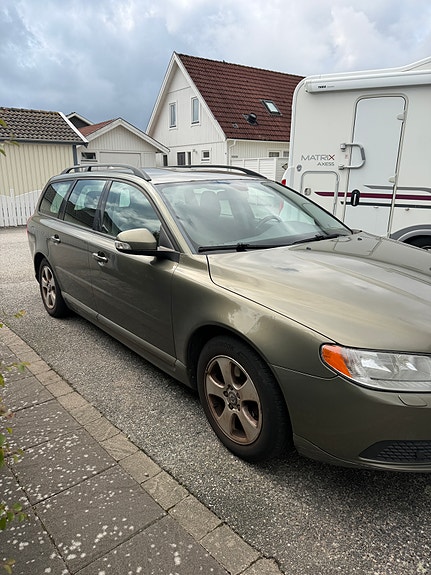 Volvo V70 9 of 9