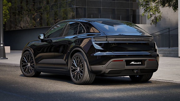 Porsche Macan 4 3 of 10