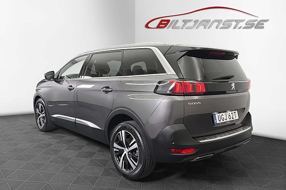Peugeot 5008 3 of 19