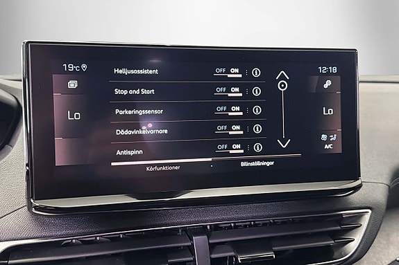 Peugeot 5008 8 of 19