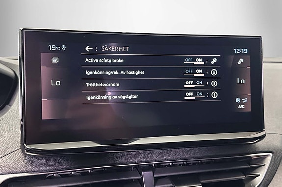 Peugeot 5008 9 of 19