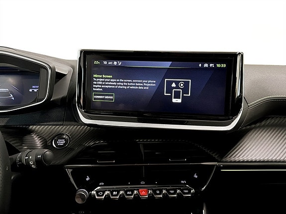 Peugeot 2008 9 of 15