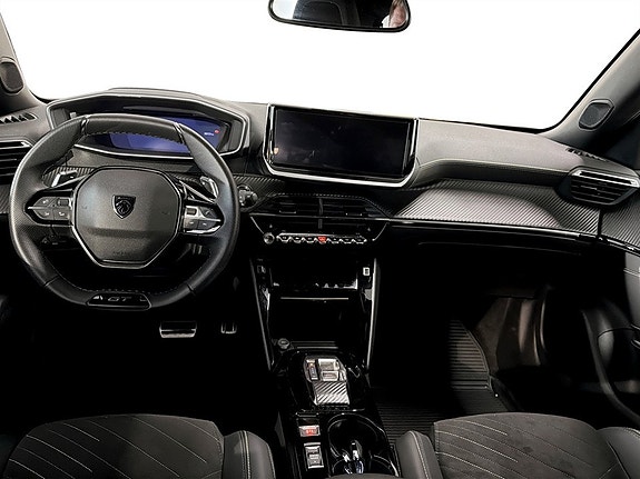 Peugeot 2008 6 of 15