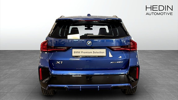 BMW X1 7 of 9