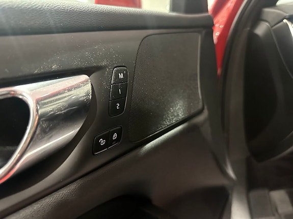 Volvo V60 16 of 21
