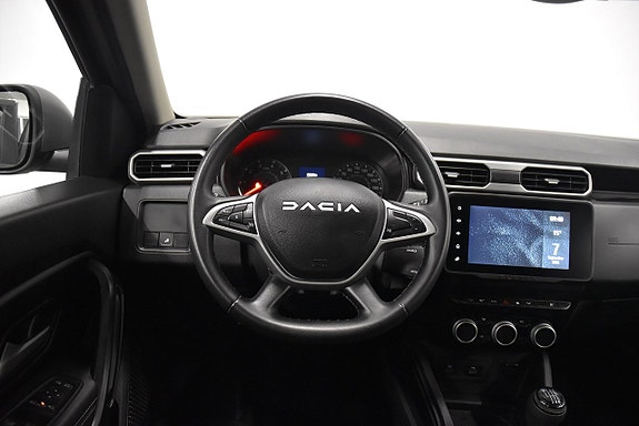Dacia Duster 2 of 18