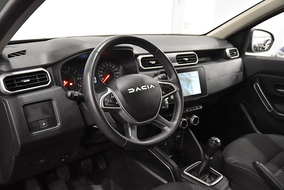 Dacia Duster 9 of 18
