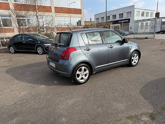Suzuki Swift 4 of 12