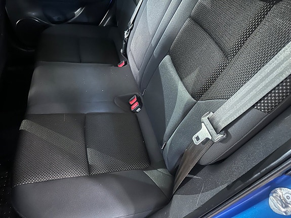 Hyundai i30 8 of 14
