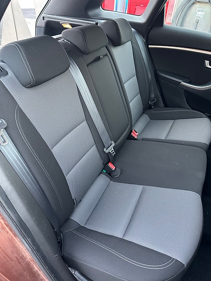 Hyundai i30 17 of 18