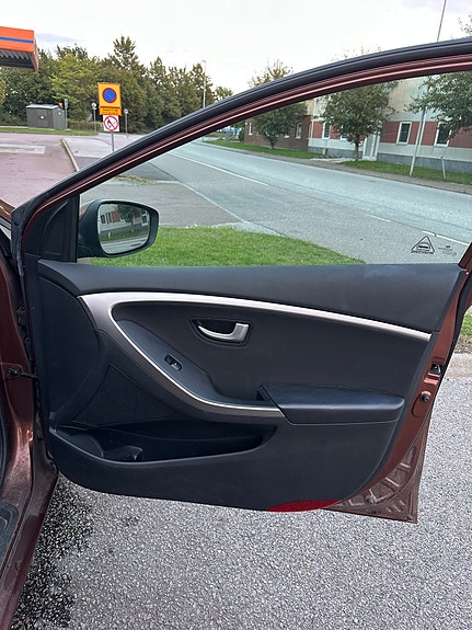 Hyundai i30 11 of 18
