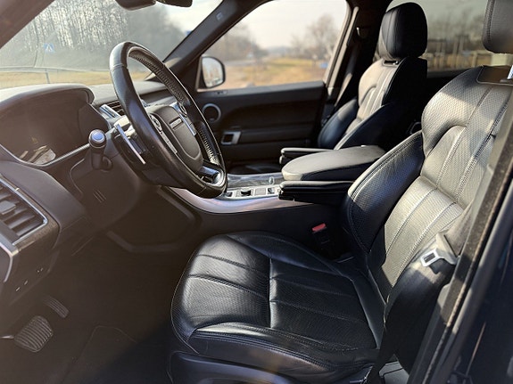 Land Rover Range Rover Sport 5 of 24