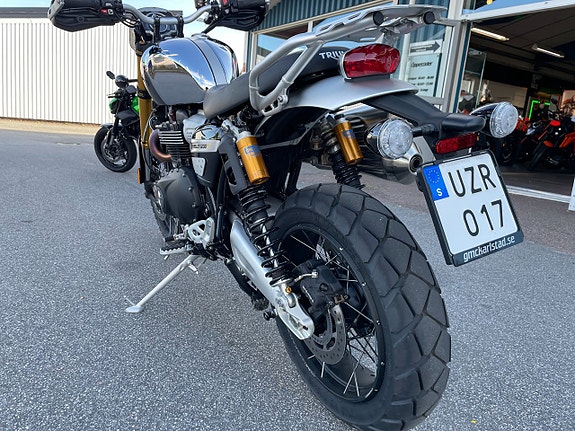 Triumph Scrambler 1200 XE 5 of 7