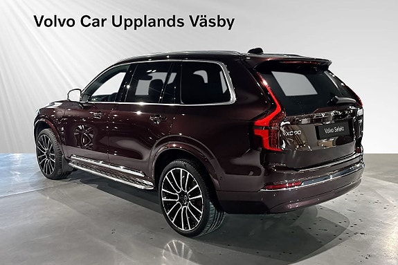 Volvo XC90 4 of 18