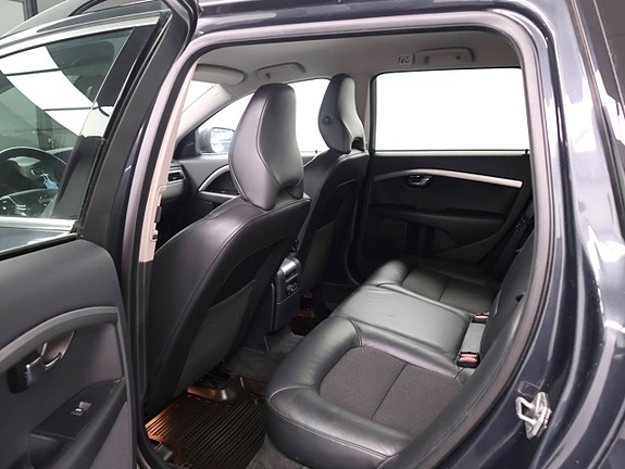 Volvo V70 25 of 25