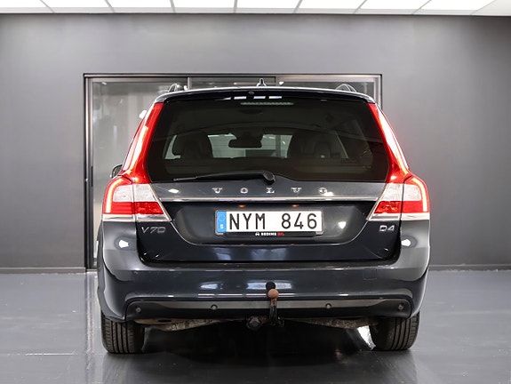Volvo V70 8 of 25