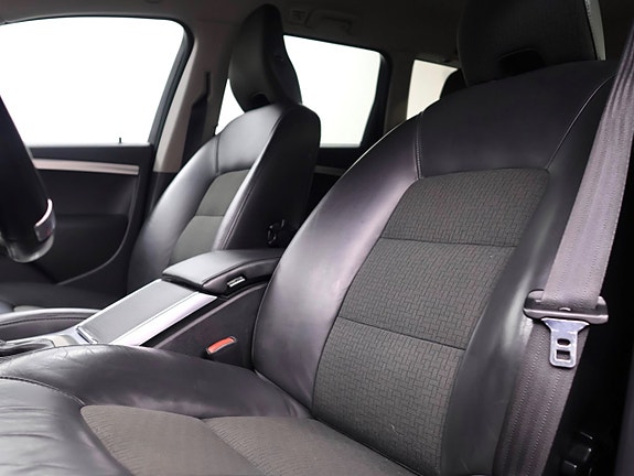 Volvo V70 15 of 25