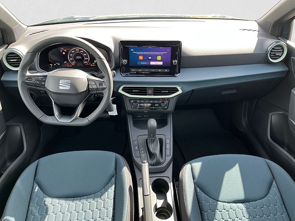 Seat Arona 9 of 16