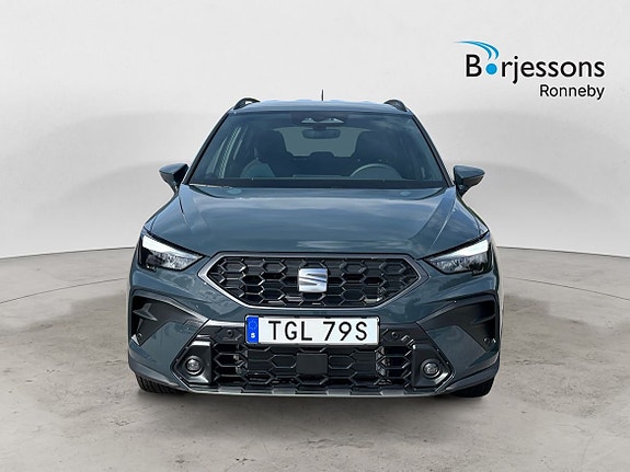 Seat Arona 5 of 16