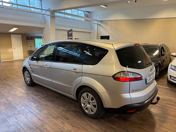 Ford S-MAX 2 of 11