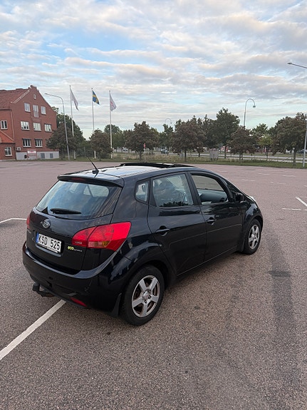Kia Venga 5 of 12