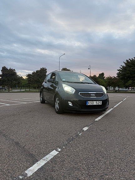Kia Venga 3 of 12