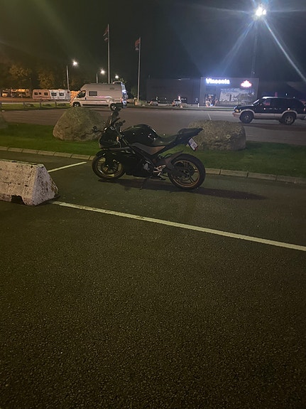 Yamaha YZF-R125 5 of 5