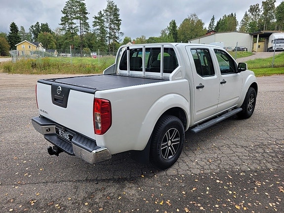 Nissan Navara 3 of 5