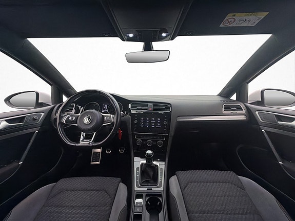 Volkswagen Golf I 19 of 28