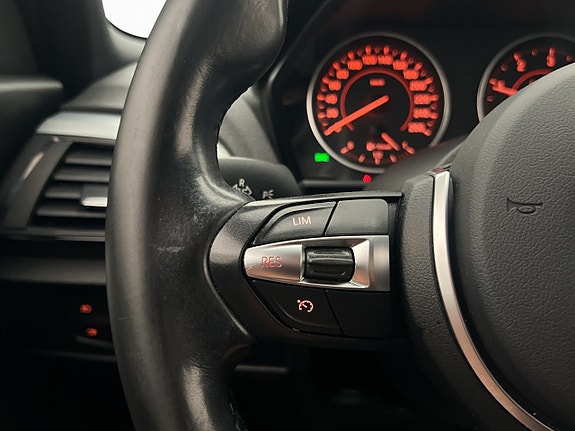 BMW 118d 12 of 28