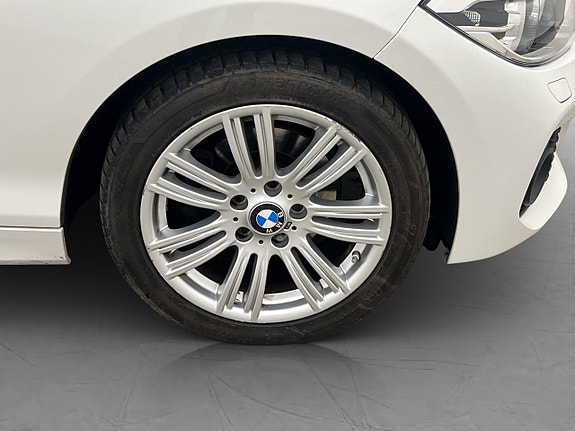 BMW 118d 28 of 28