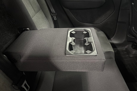 Volvo XC40 19 of 22
