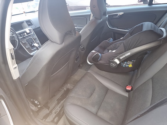 Volvo V60 6 of 7