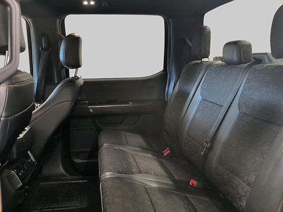 Ford F-150 14 of 21