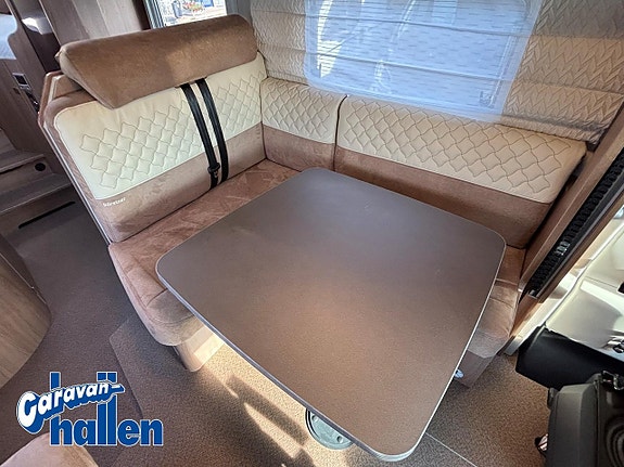 Bürstner Ixeo TL 728G 5e sittplats 9 of 20