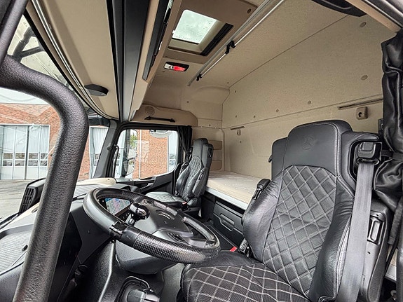Mercedes-Benz Actros F 1845 6 of 10
