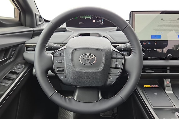 Toyota bZ4X 13 of 21