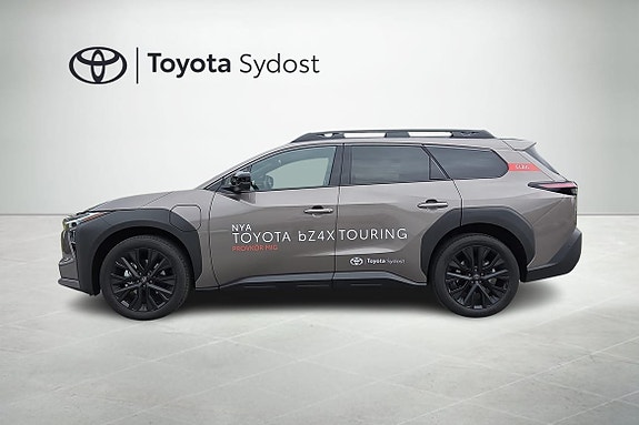 Toyota bZ4X 4 of 21