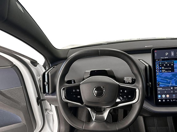 Volvo EX30 8 of 10