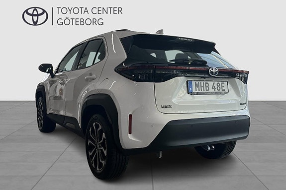 Toyota Yaris Cross 4 of 13