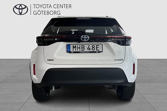 Toyota Yaris Cross 6 of 13