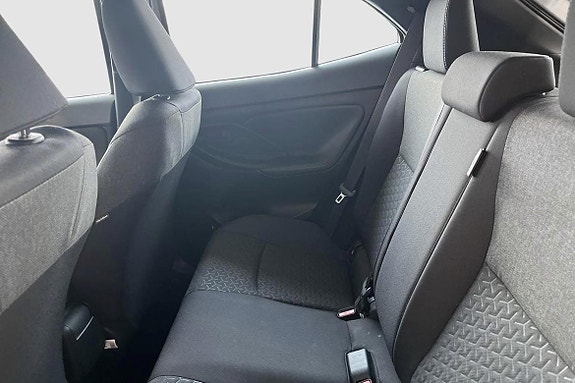 Toyota Yaris Cross 9 of 13