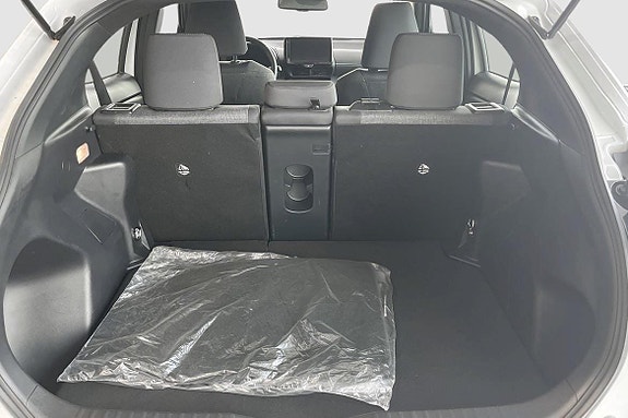 Toyota Yaris Cross 12 of 13